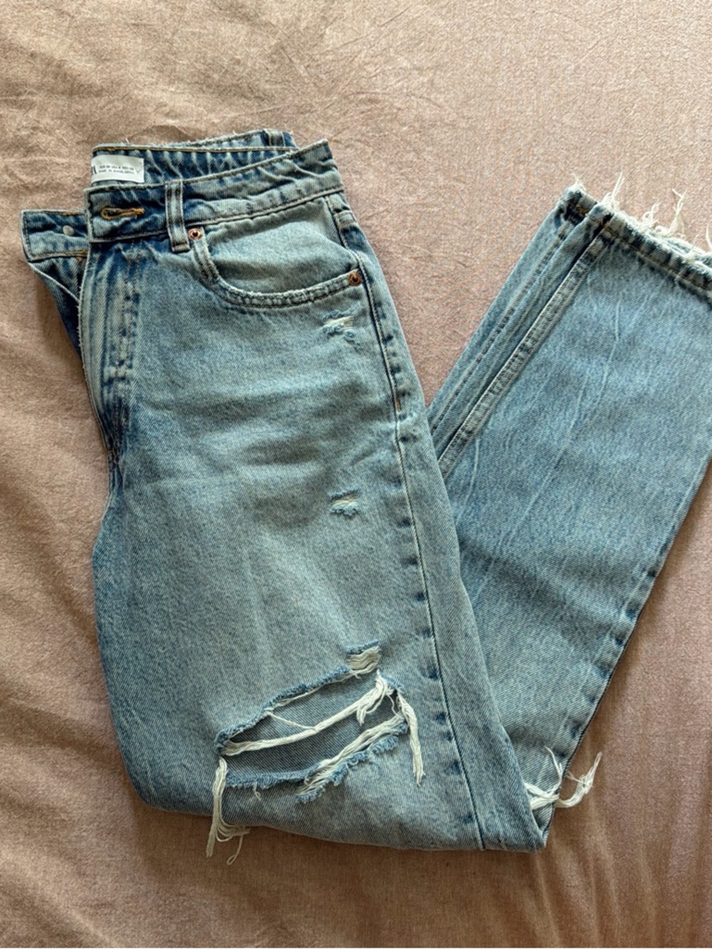 Zara Distressed High-Rise Jeans